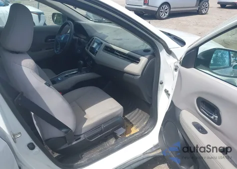 2018 Honda Hr-V Lx z USA, uszkodzony, nr VIN 3CZRU5H30JM720611